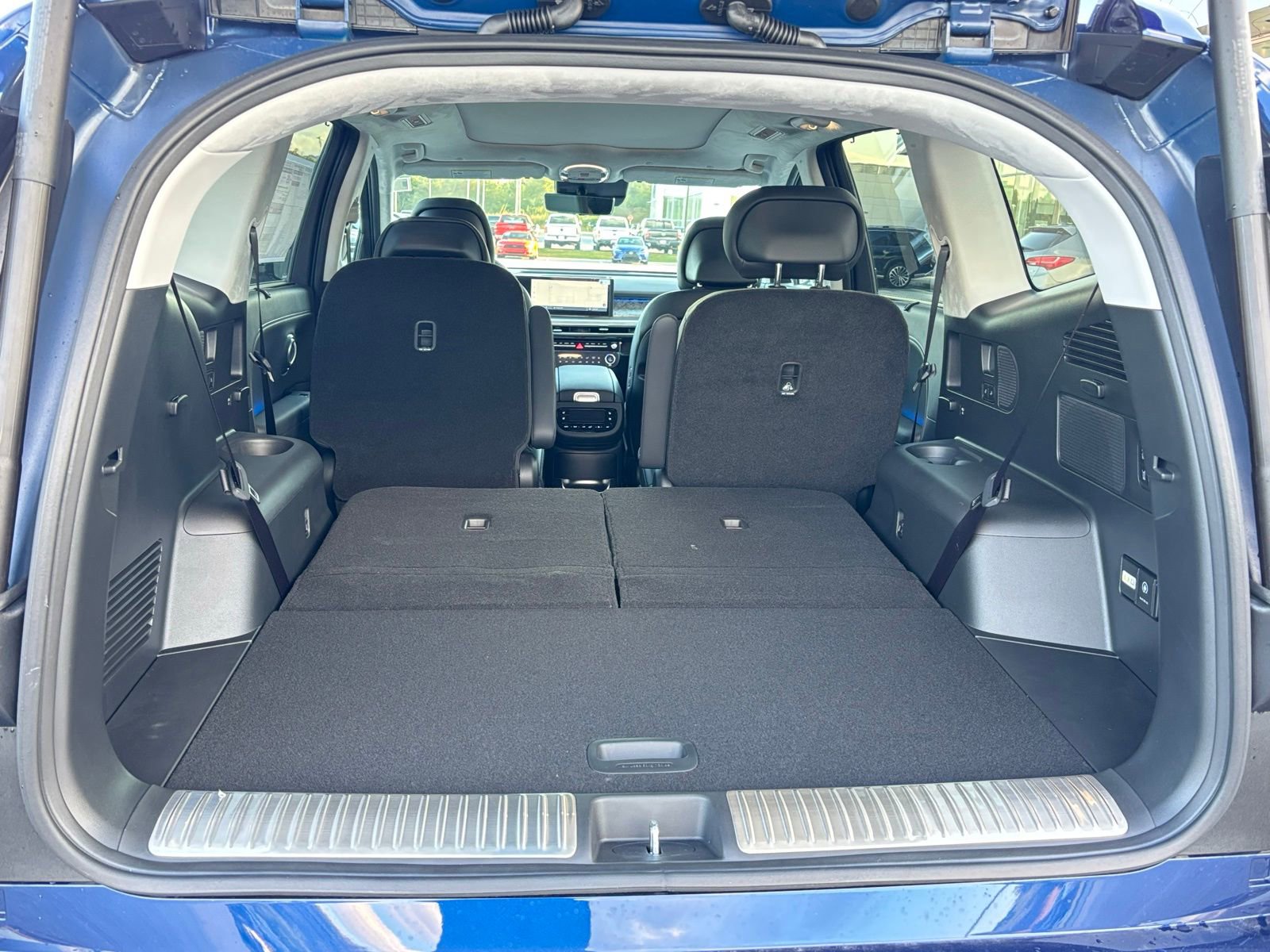 New 2026 Hyundai Ioniq 9 Calligraphy image 15