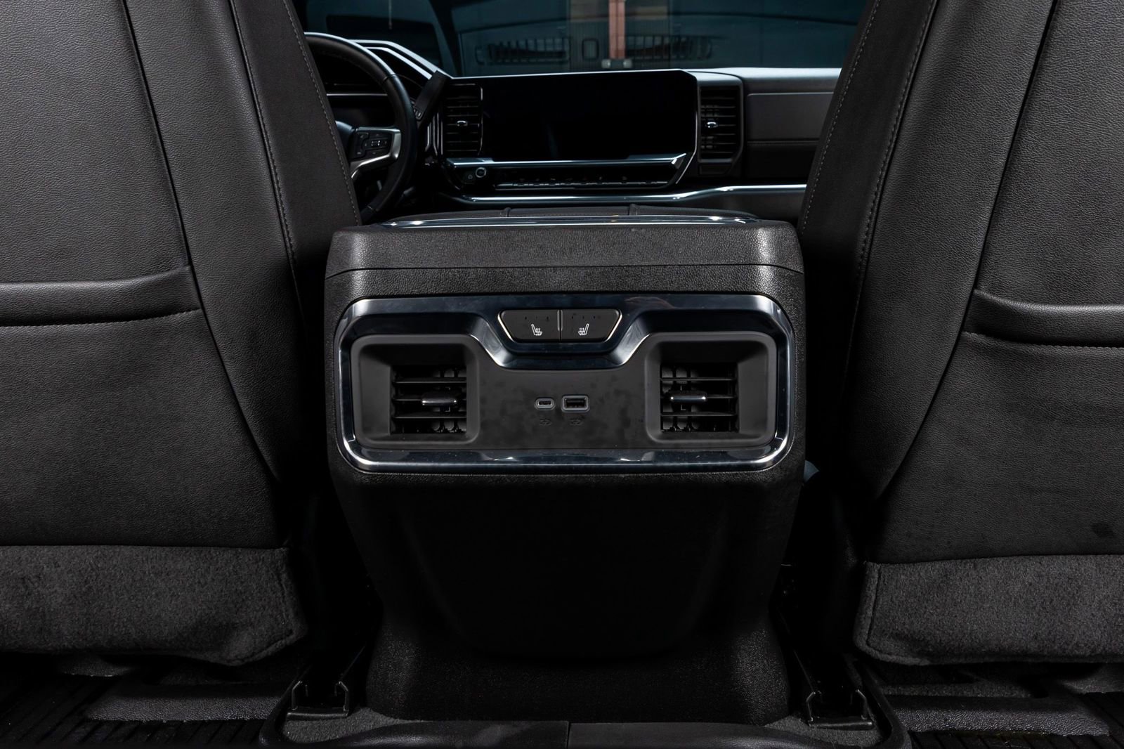Used 2024 Chevrolet Silverado 2500 LTZ w/ LTZ Plus Package AWD/4WD image 34