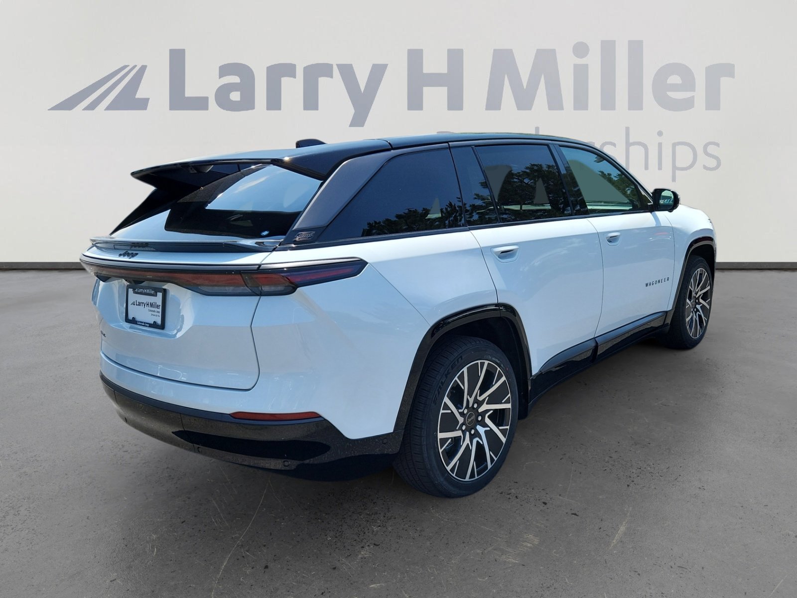 New 2025 Jeep Wagoneer S Limited image 5