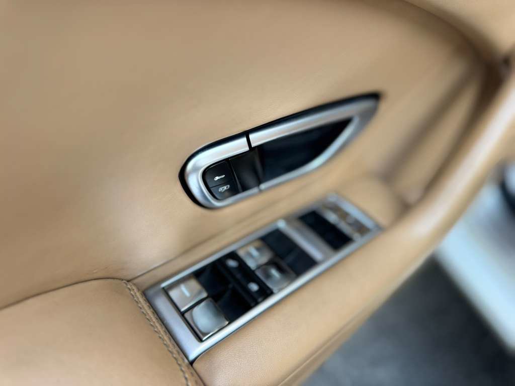 Used 2016 Bentley Continental GT AWD/4WD image 35