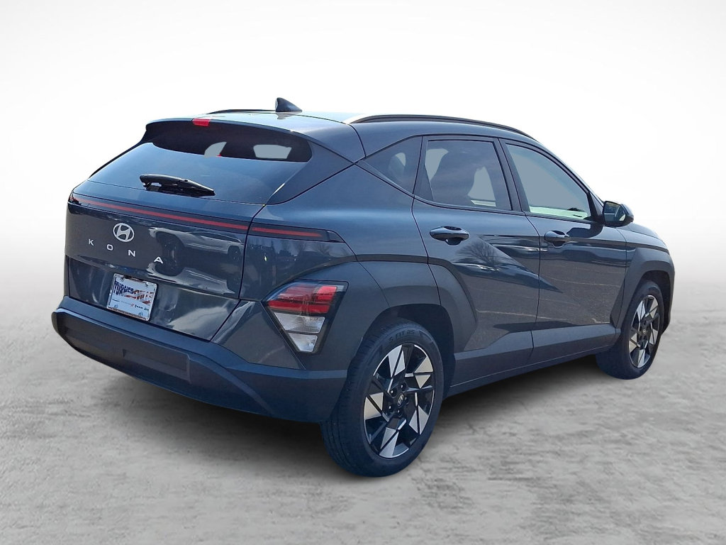 Used 2024 Hyundai Kona SEL image 5