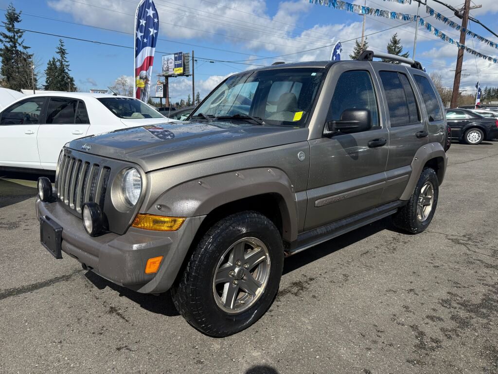 Used 2006 Jeep Liberty Renegade image 3