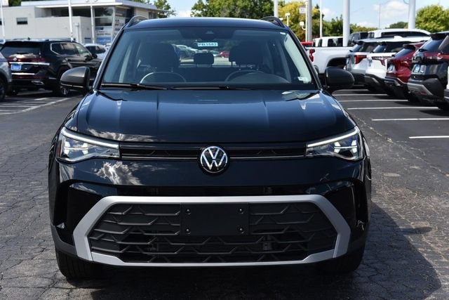 Used 2025 Volkswagen Taos S AWD/4WD image 4