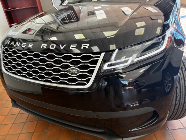 Used 2020 Land Rover Range Rover Velar S image 9