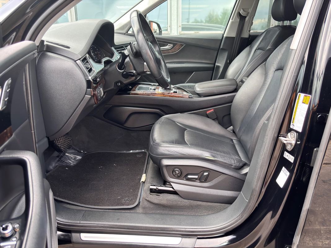 Used 2018 Audi Q7 3.0T Premium Plus image 14