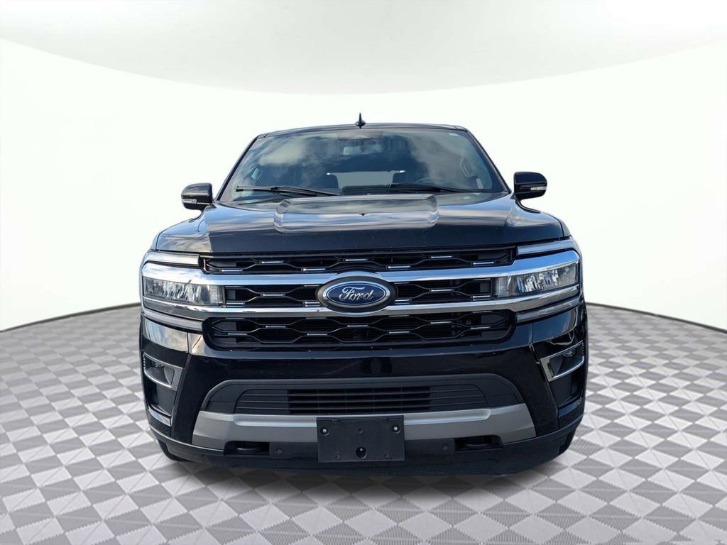 Used 2023 Ford Expedition Limited AWD/4WD image 8