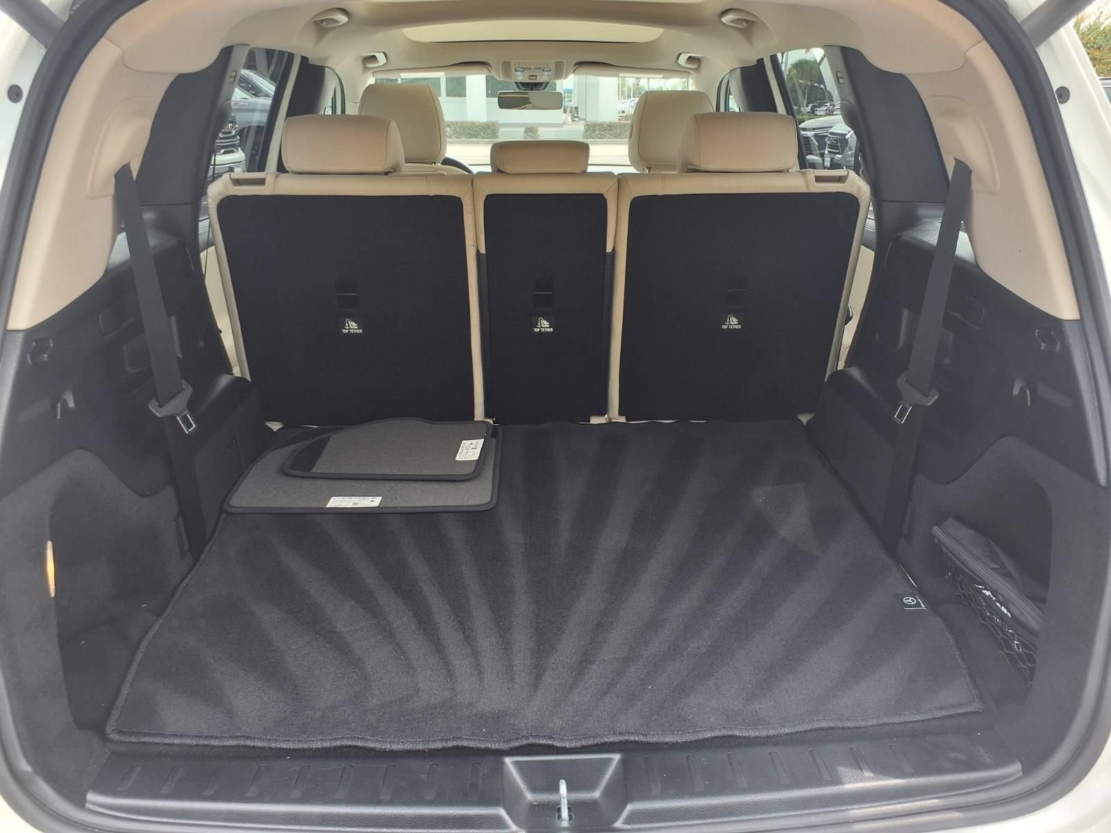 Used 2023 Mercedes-Benz GLB 250 image 8