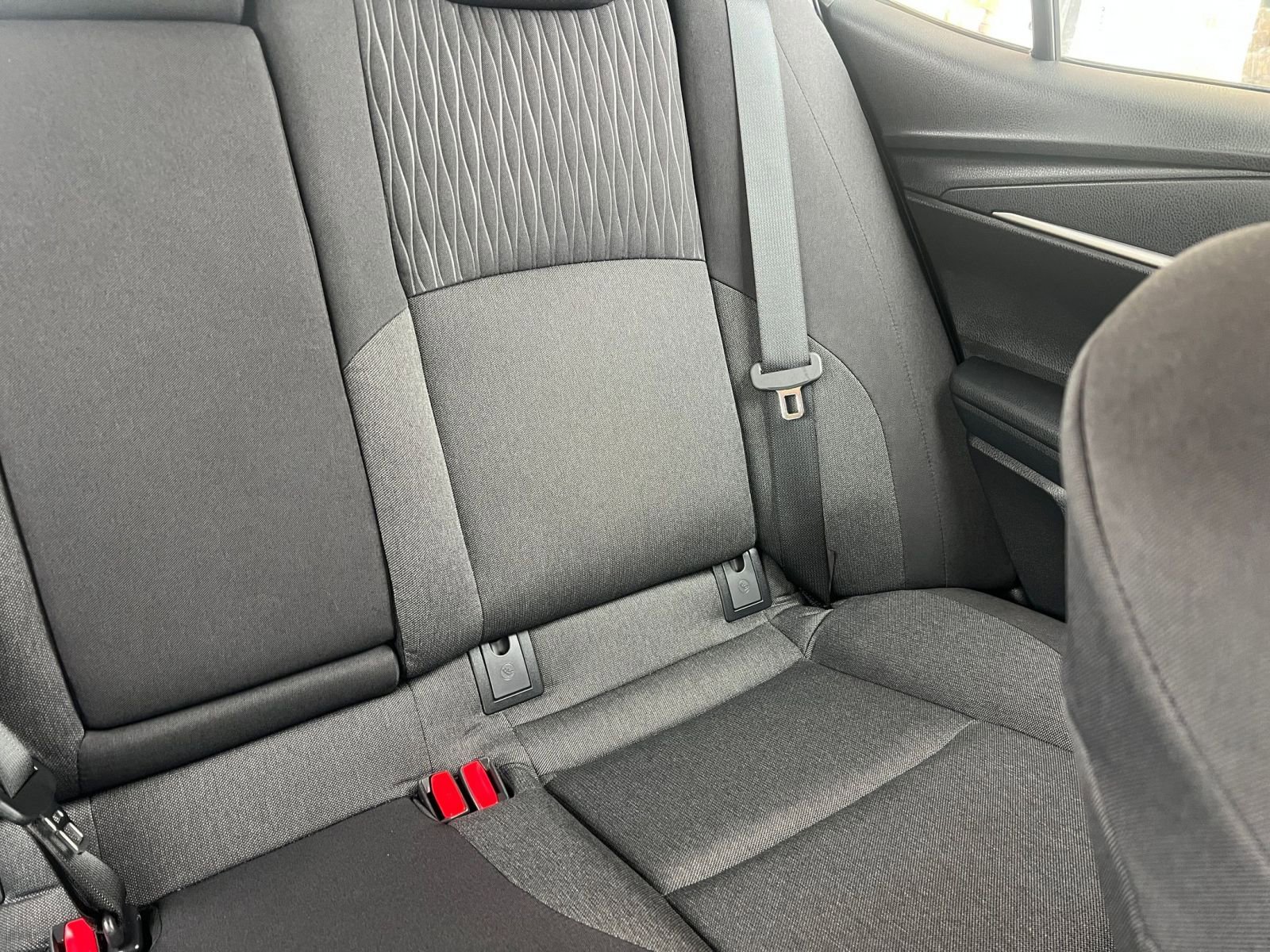 Used 2025 Toyota Camry LE image 37