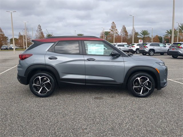 Used 2021 Chevrolet TrailBlazer RS w/ Technology Package image 3