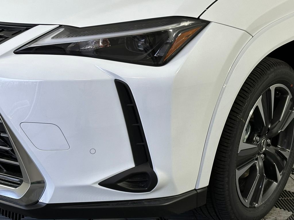 New 2026 Lexus UX 300h AWD image 13