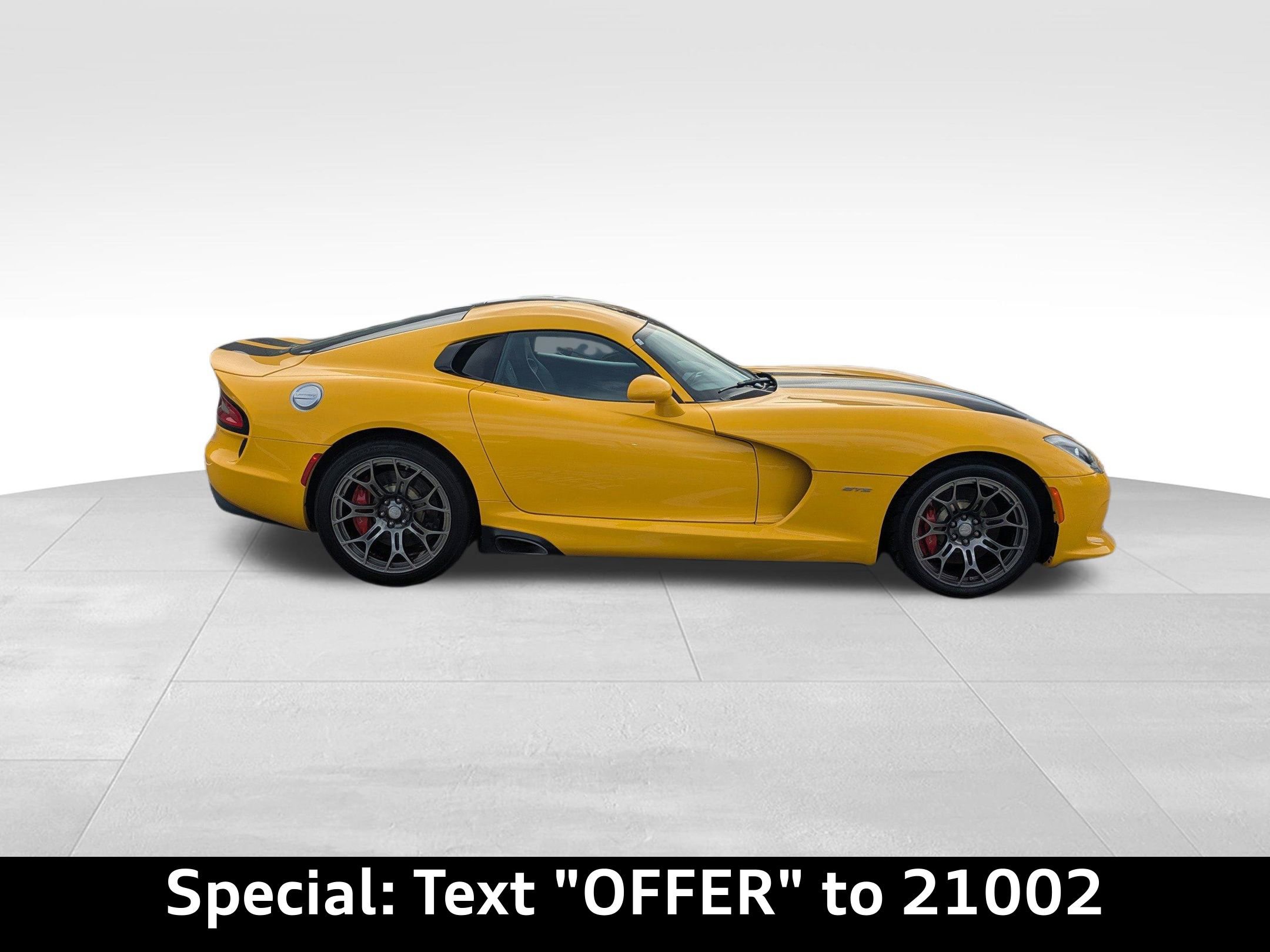Used 2014 SRT Viper GTS image 2