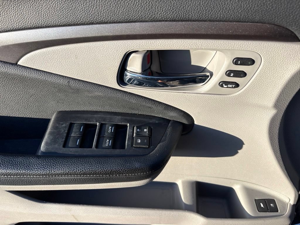 Used 2019 Honda Pilot EX-L image 18
