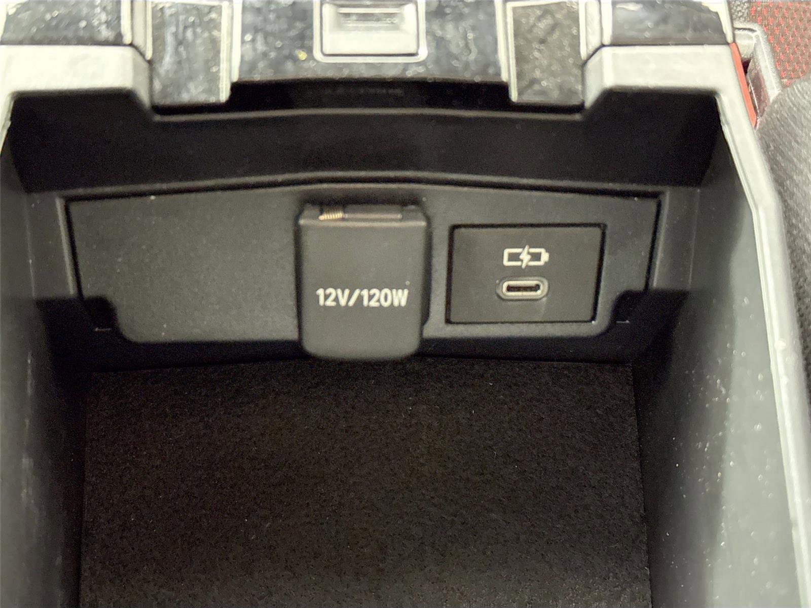 Certified 2024 Toyota Corolla SE image 34