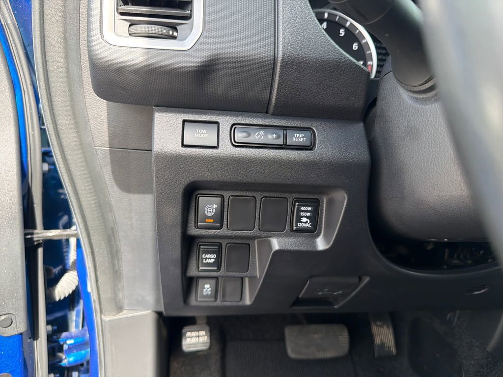 Used 2024 Nissan Frontier SV w/ SV Convenience Package RWD image 31