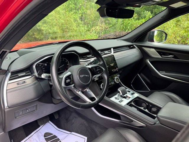 Used 2023 Jaguar F-PACE S AWD/4WD image 10