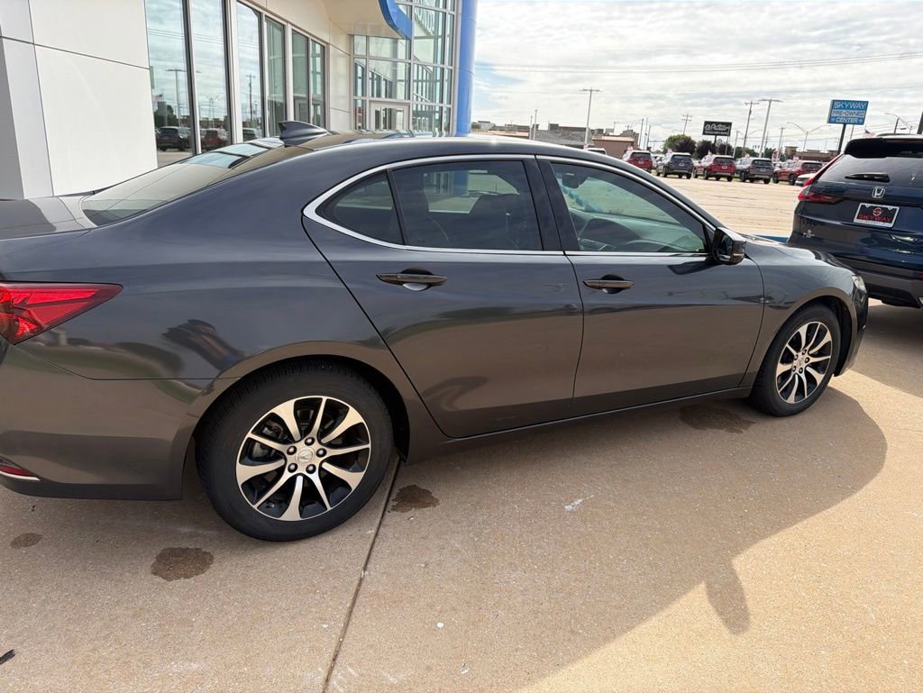 Used 2016 Acura TLX w/ Technology Package FWD image 10