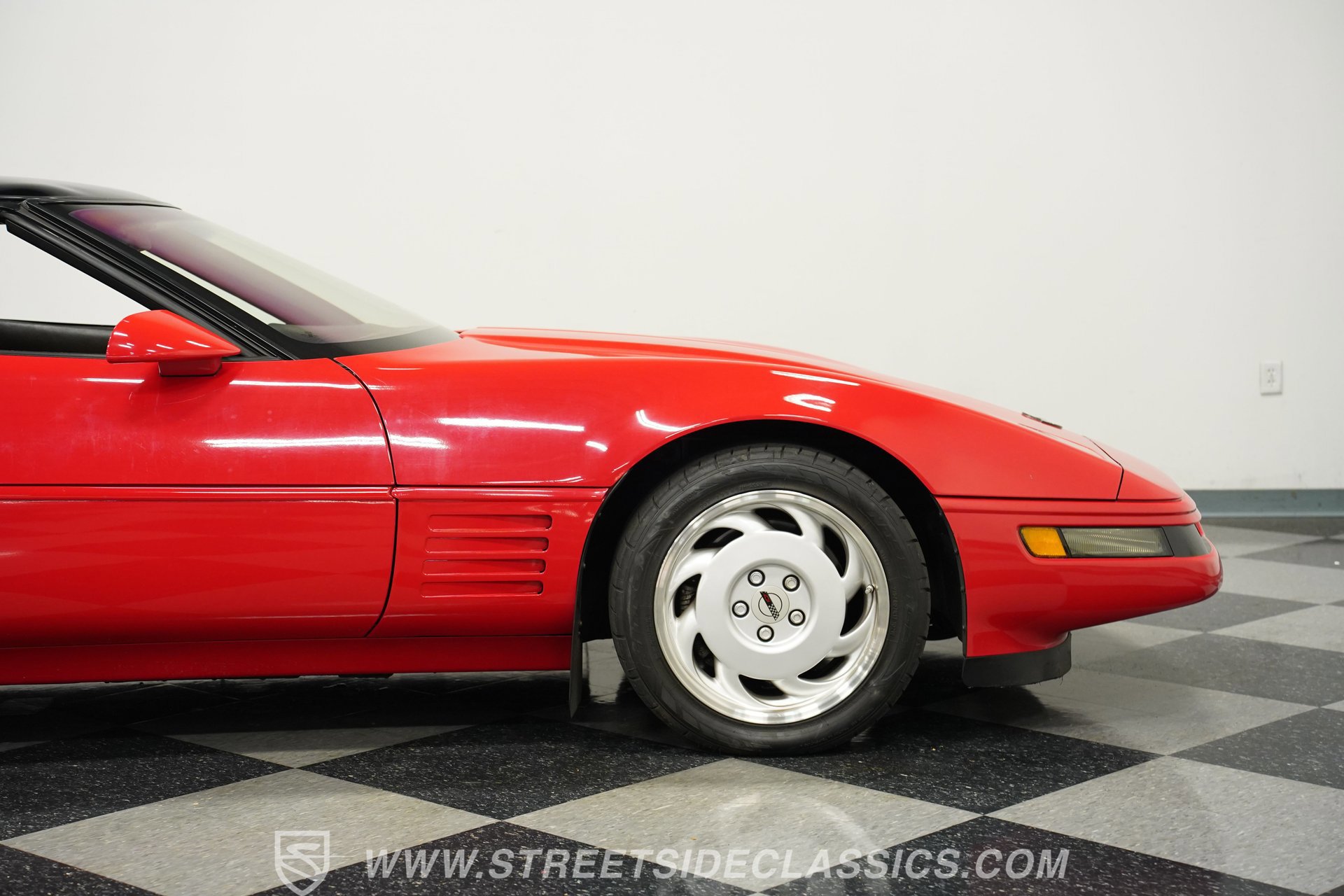 Used 1991 Chevrolet Corvette ZR-1 image 30