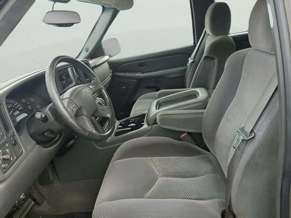 Used 2005 Chevrolet Silverado 2500 LS RWD image 7