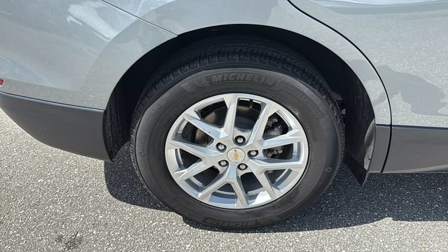 Used 2024 Chevrolet Equinox LT FWD image 12
