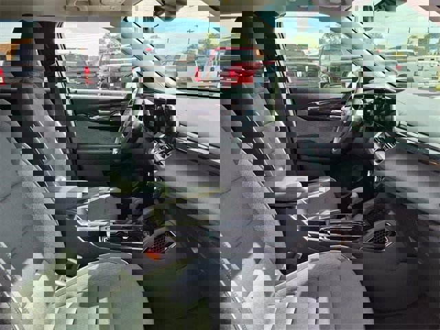 Used 2025 Chevrolet TrailBlazer LT image 16