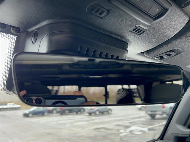 Used 2020 Jeep Gladiator Overland image 27