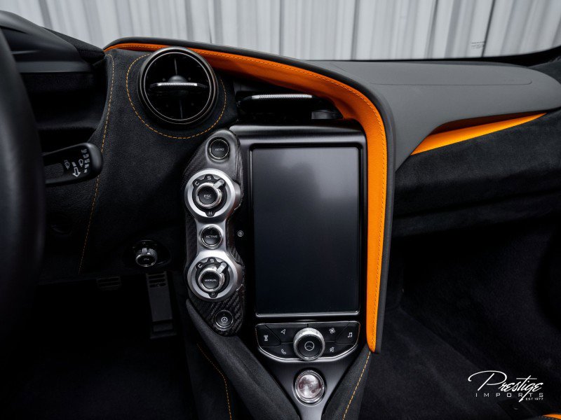 Used 2023 McLaren 720S Luxury image 45