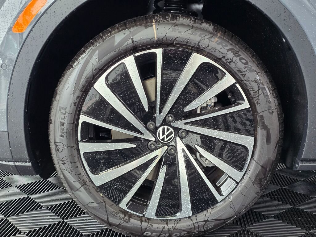 New 2026 Volkswagen ID.4 Pro image 11