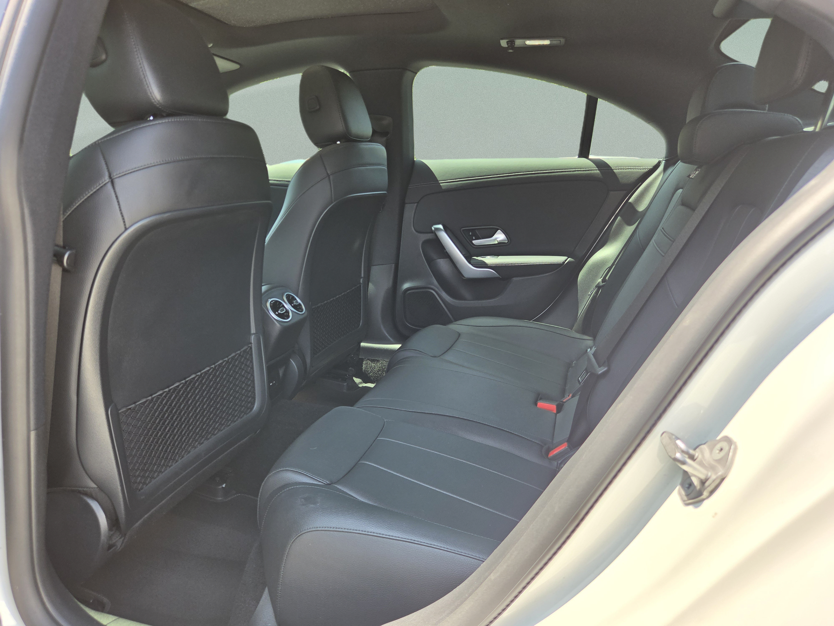 Used 2021 Mercedes-Benz CLA 250 image 14