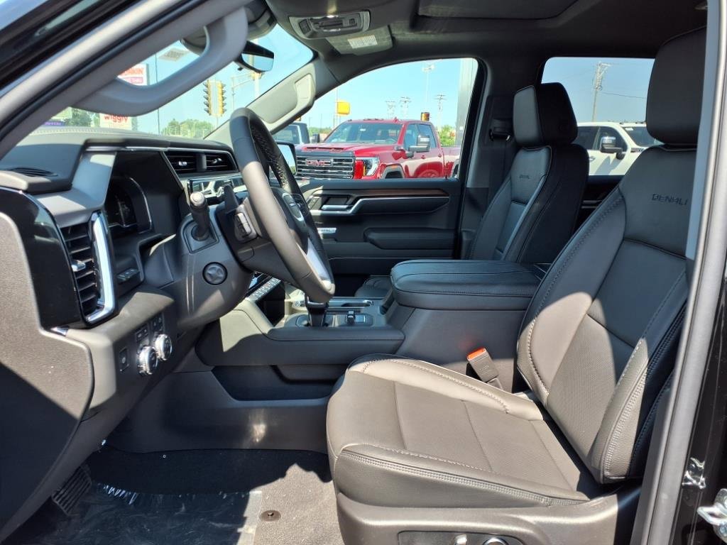 New 2025 GMC Sierra 1500 Denali w/ Denali Reserve Package image 5