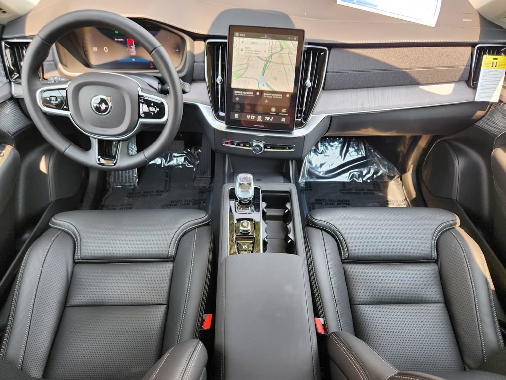 New 2026 Volvo XC90 T8 Ultra w/ Protection Package Premier AWD/4WD image 16