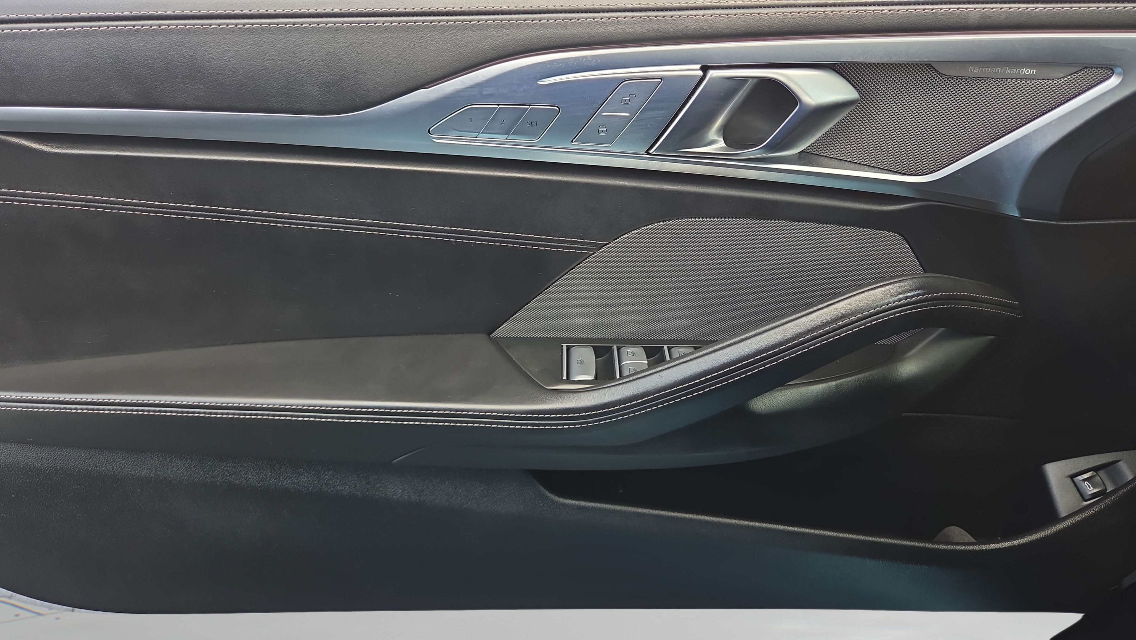 Certified 2024 BMW 840i Convertible RWD image 32