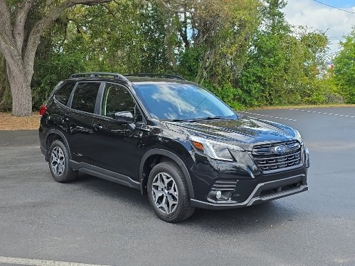 Used 2023 Subaru Forester Premium AWD/4WD image 14