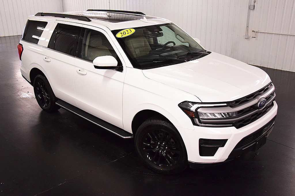 Used 2023 Ford Expedition XLT AWD/4WD image 11
