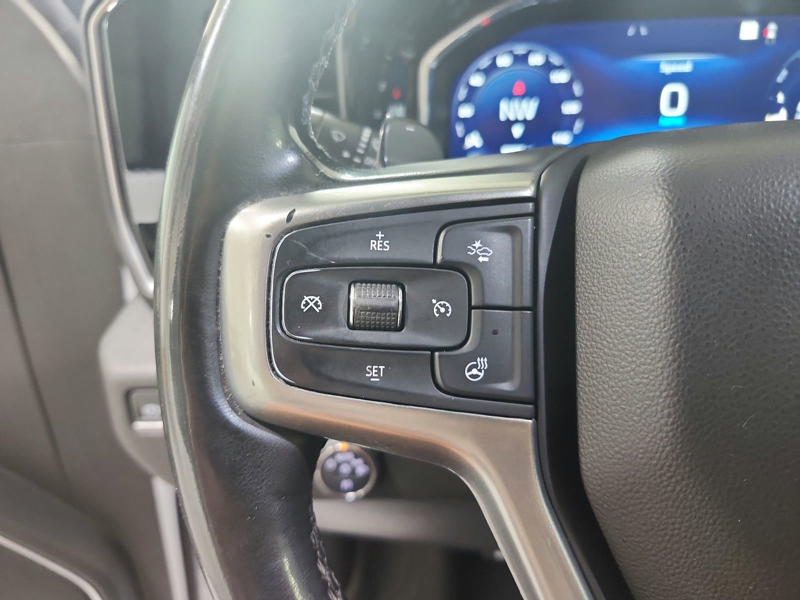 Used 2023 Chevrolet Silverado 1500 RST w/ Rally Edition AWD/4WD image 23