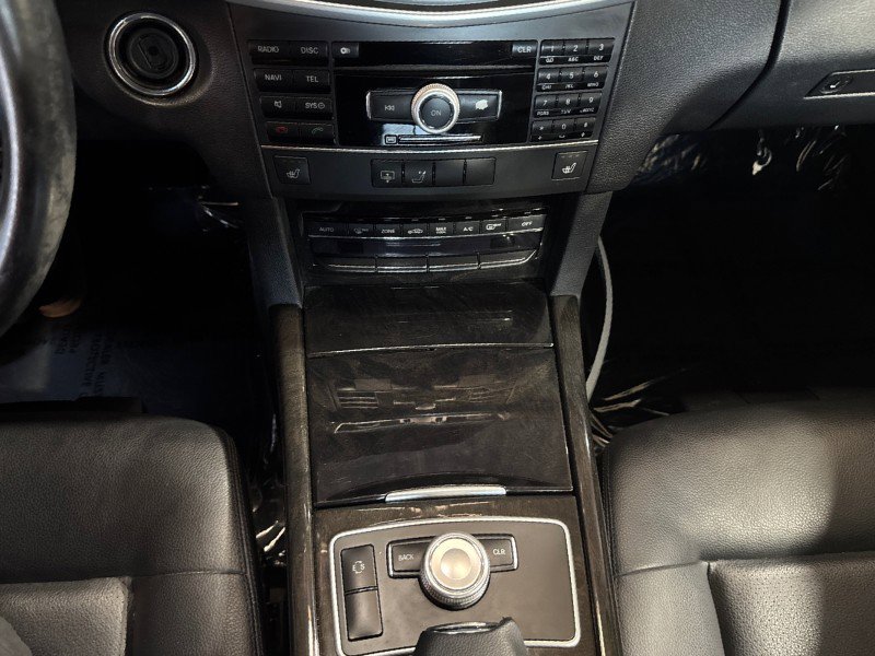 Used 2011 Mercedes-Benz E 350 4MATIC Sedan image 36