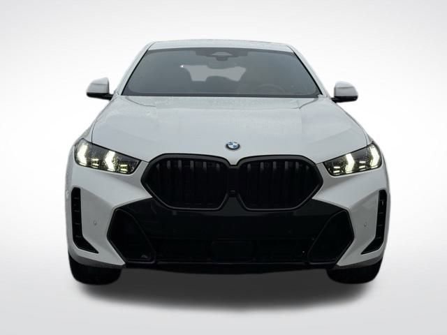 New 2026 BMW X6 xDrive40i w/ Climate Comfort Package image 2