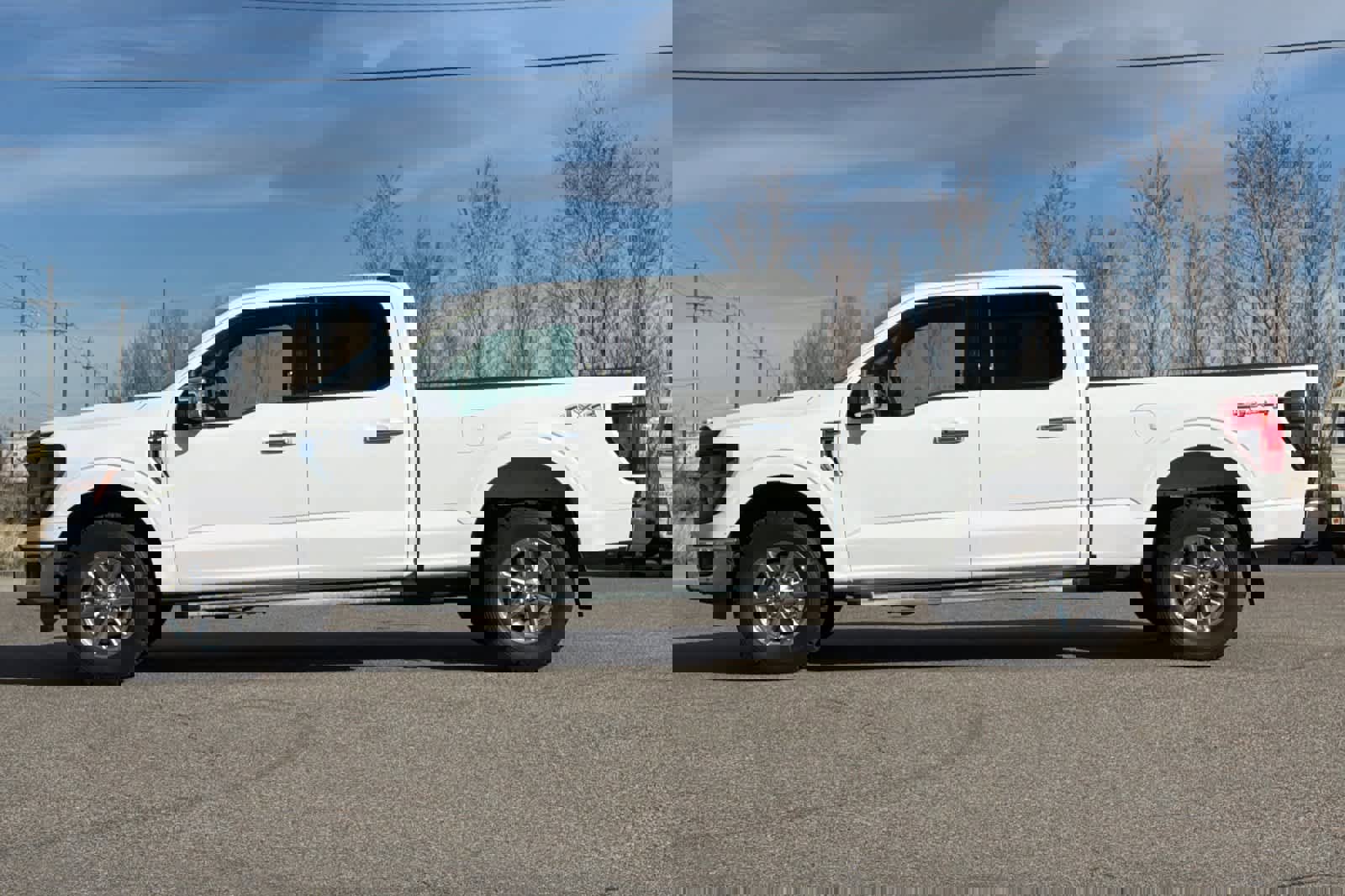 Used 2024 Ford F150 XLT w/ Equipment Group 302A MID image 5