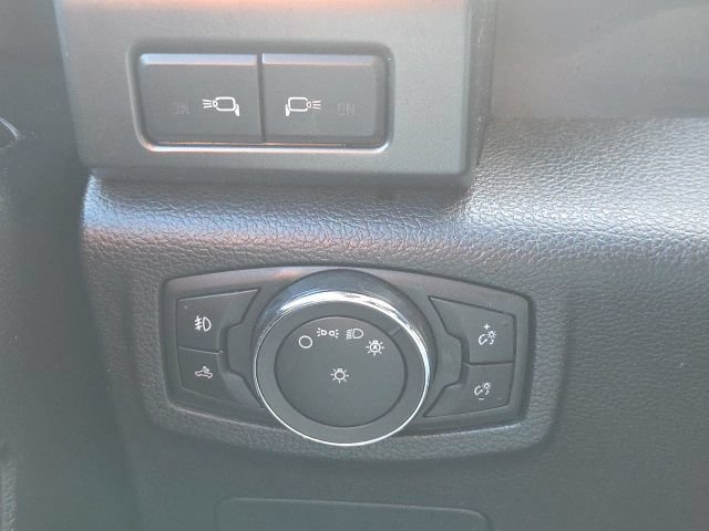 Used 2017 Ford F150 Lariat w/ Equipment Group 502A Luxury AWD/4WD image 22