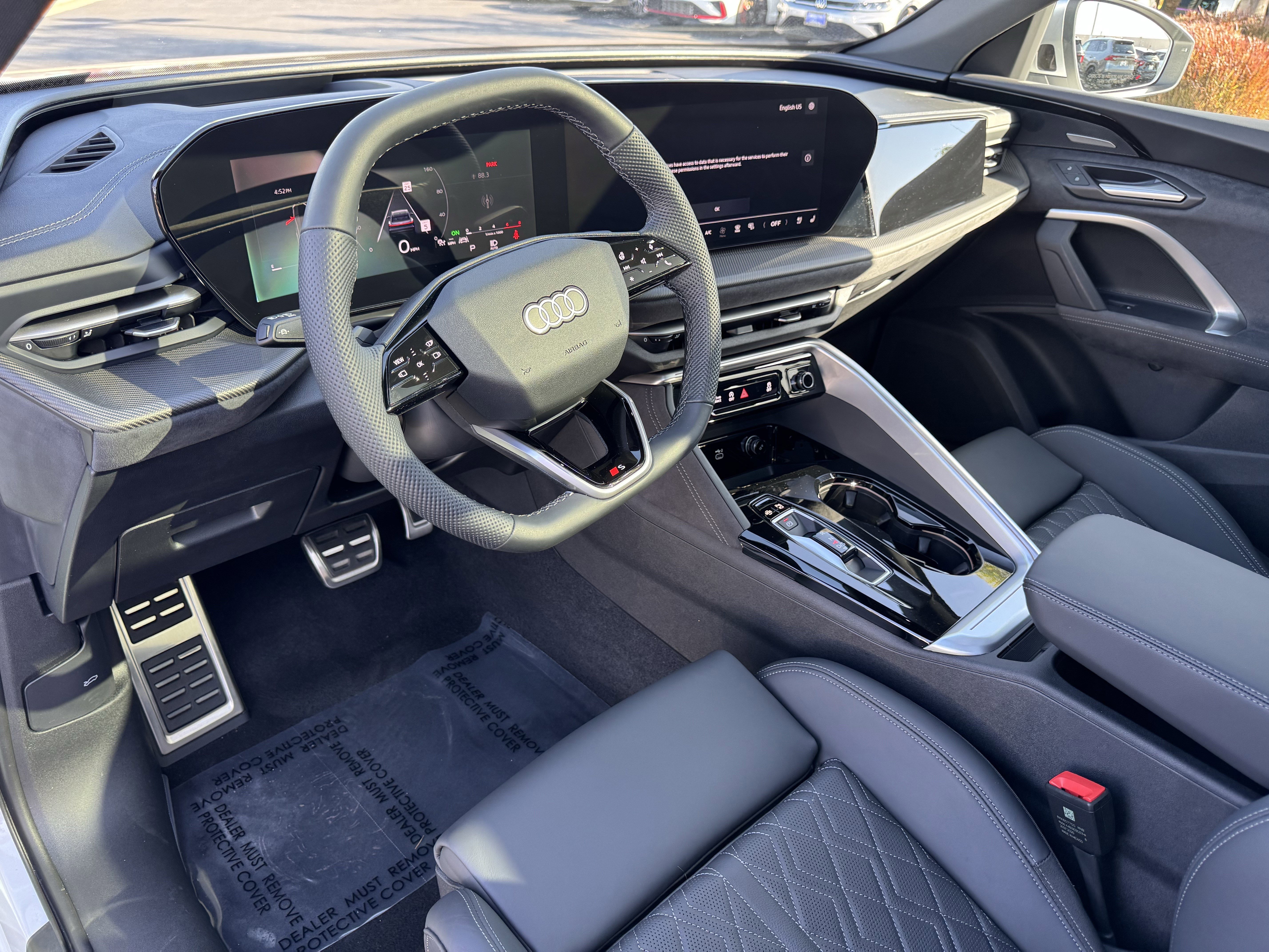 Used 2025 Audi SQ5 Premium Plus w/ Premium Plus Package AWD/4WD image 17