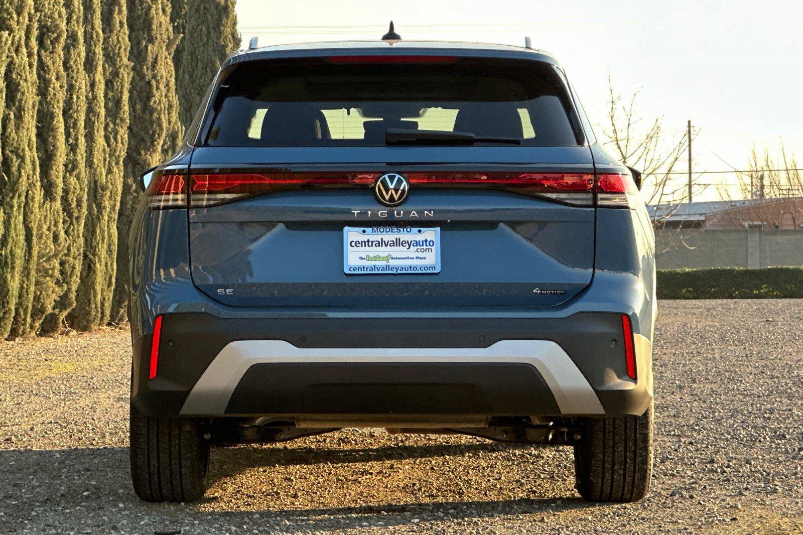 New 2026 Volkswagen Tiguan SE AWD/4WD image 4