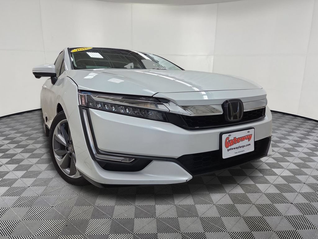 Used 2018 Honda Clarity Touring image 2