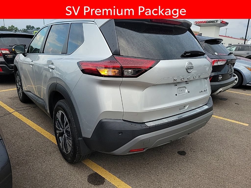 Used 2022 Nissan Rogue SV w/ SV Premium Package AWD/4WD image 4