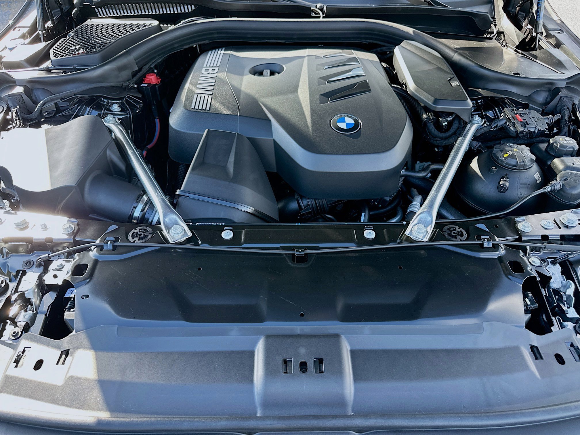 New 2026 BMW 530i w/ Premium Package image 25