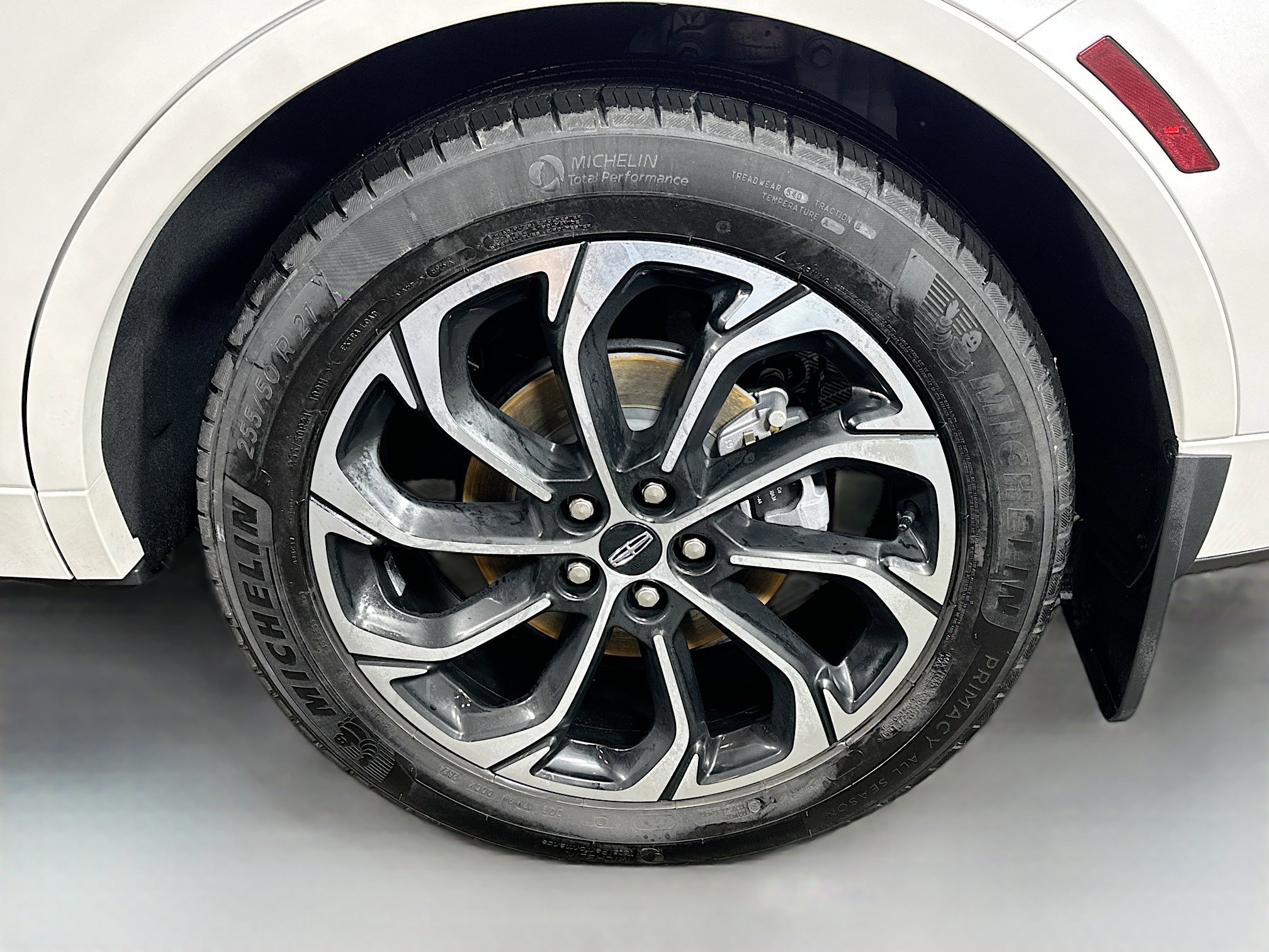 Used 2024 Lincoln Nautilus Reserve w/ Equipment Group 202A image 31