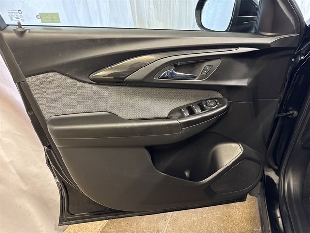 Certified 2021 Chevrolet TrailBlazer LT w/ Premium Seating Package image 21