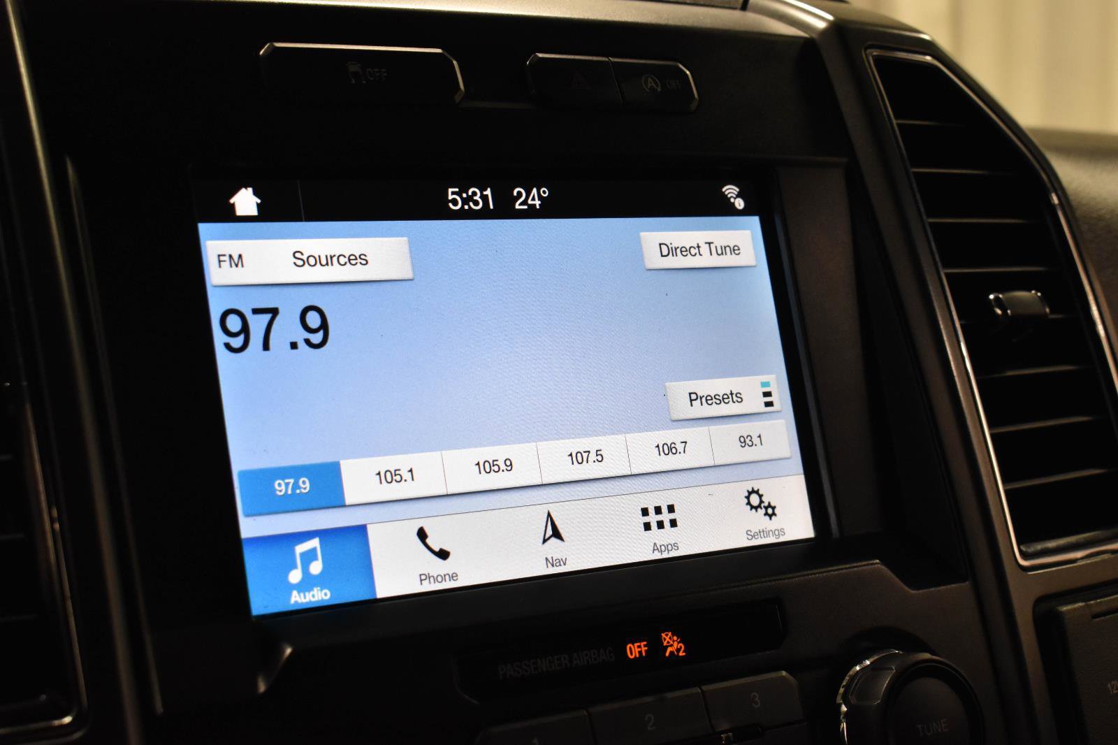 Used 2018 Ford F150 XLT w/ Equipment Group 302A Luxury image 14