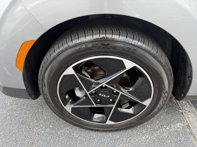 Certified 2025 Kia Soul EX FWD image 47