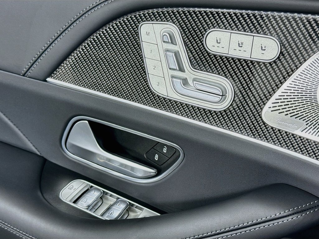 Used 2026 Mercedes-Benz GLS 63 AMG 4MATIC image 19