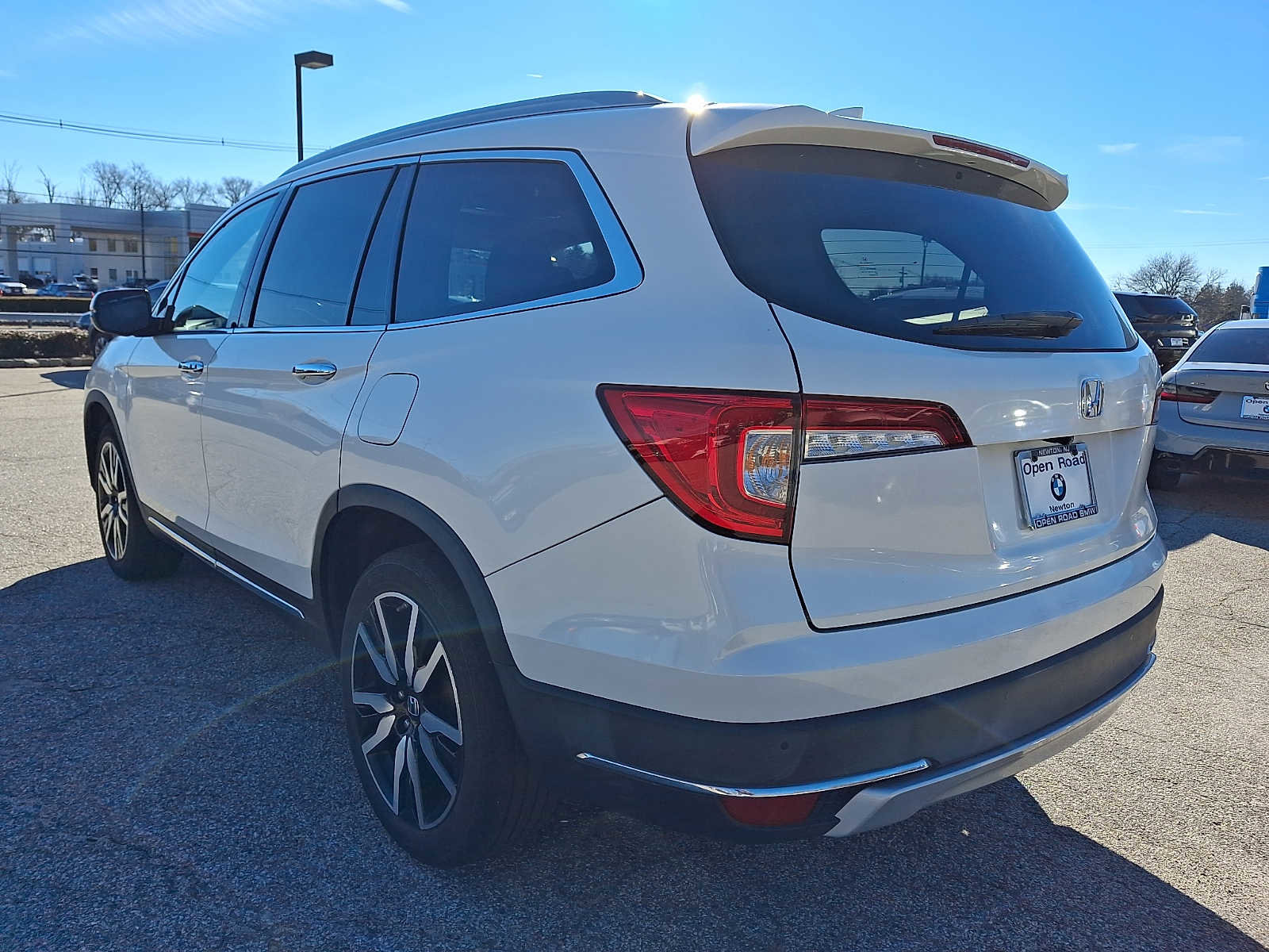 Used 2019 Honda Pilot Touring image 4