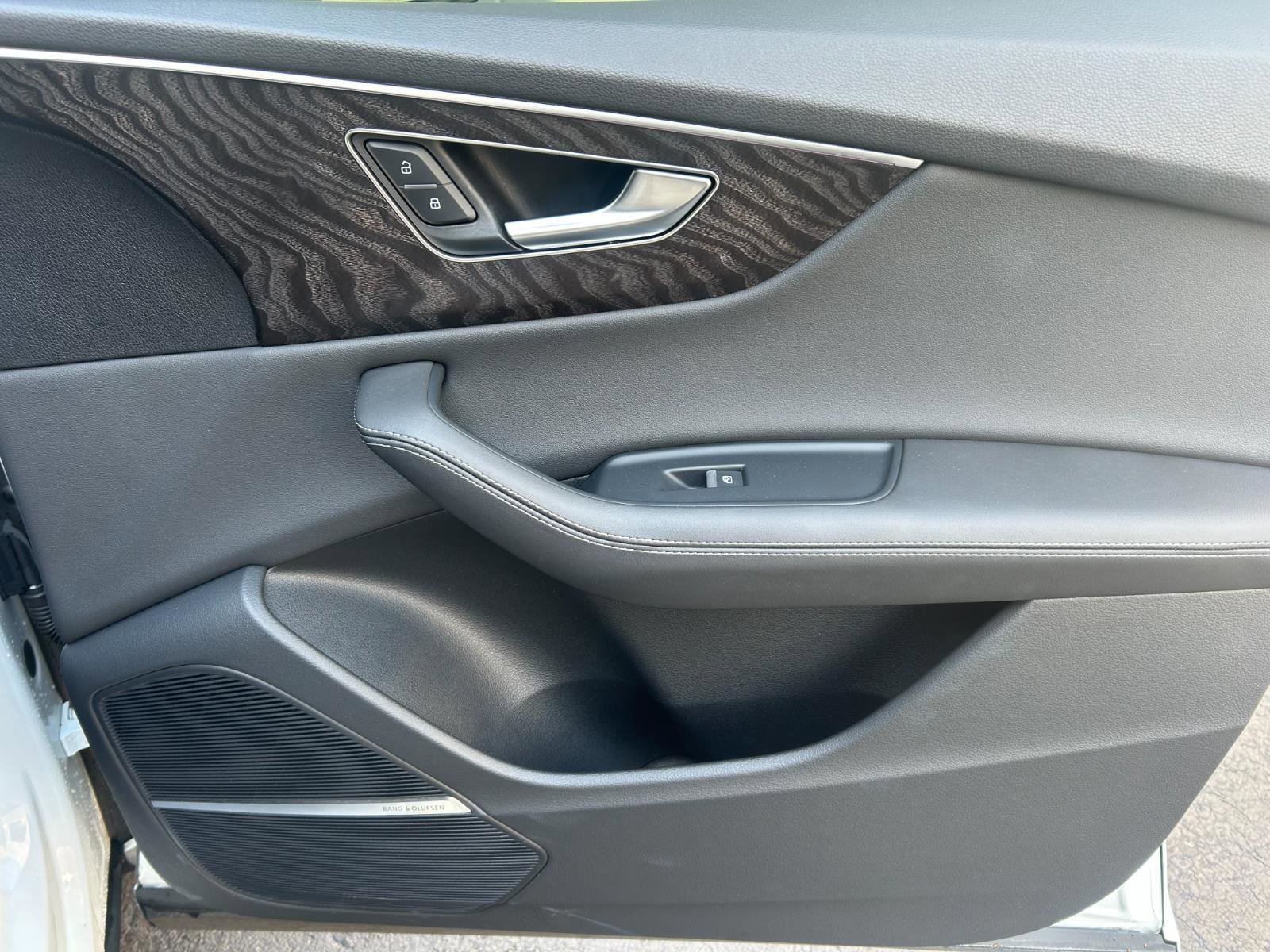 Certified 2023 Audi Q8 Premium Plus w/ Premium Plus Package image 21